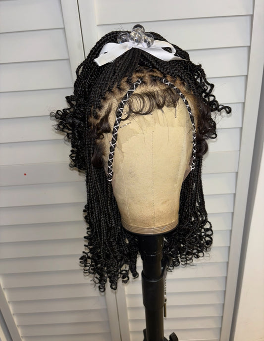 Kiddy Small Knotless W/ Curls